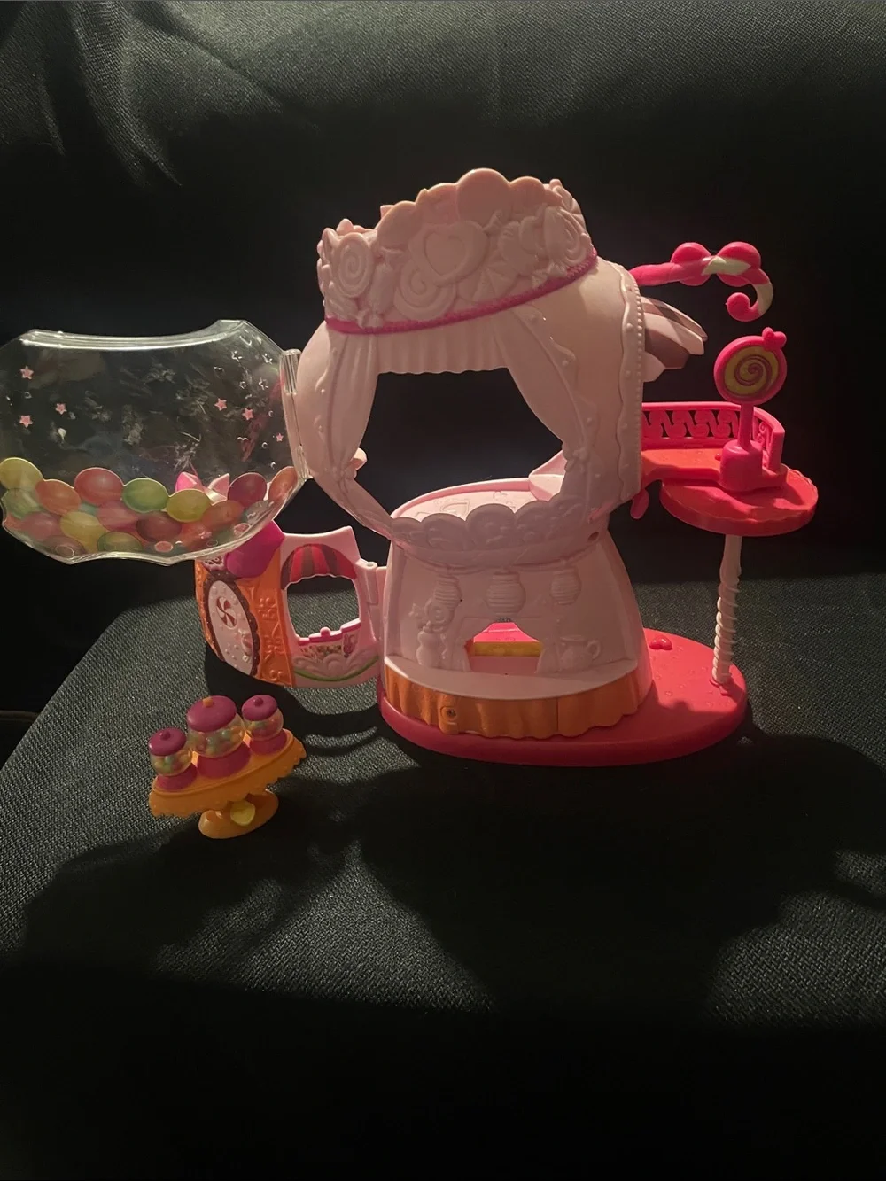 My Little Pony Pink Candy Gumball Machine Playset with 9 pony’s